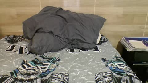 Dylan white online show from 04-04-26, 07:55