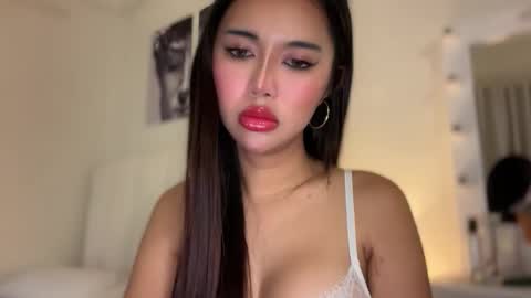 Sofia online show from 03-23-26, 05:50