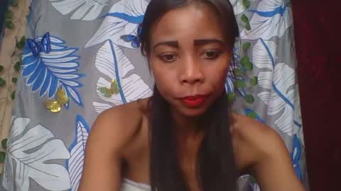 Snapshot of wildah chatting on 06-29-26, 12:49 wildah online show from 06-29-26, 12:49