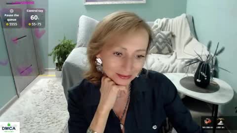 Snapshot of wildelione03 chatting on 05-06-26, 06:30 Helen online show from 05-06-26, 06:30