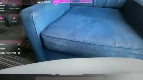 wildtravis online show from 07-12-26, 06:54
