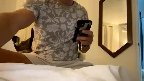 Snapshot of wills4pleasure chatting on 01-26-25, 12:48 wills4pleasure online show from 01-26-25, 12:48