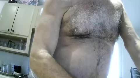 Gundja  Man online show from 07-08-26, 01:37