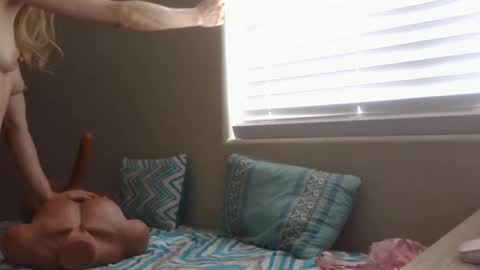 WishGoddes online show from 02-12-26, 06:36