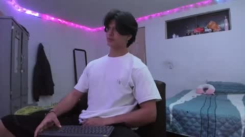 Ken online show from 04-03-26, 07:39