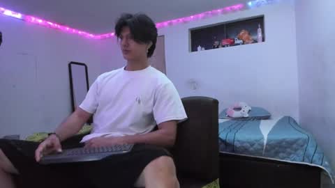 Ken online show from 04-04-26, 04:44