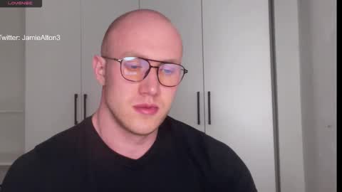 Wlademar online show from 02-15-26, 03:36