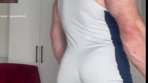 Snapshot of wlademarbergs chatting on 05-14-26, 05:03 Wlademar online show from 05-14-26, 05:03