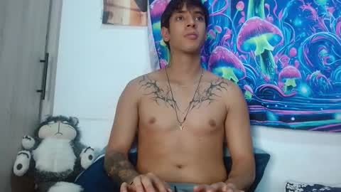 wolf_light online show from 01-15-26, 01:21