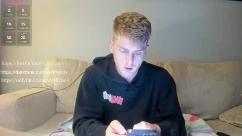 Wolfienov online show from 02-02-25, 05:32