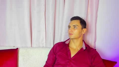 Snapshot of wolfkyng chatting on 06-19-26, 11:47 Andrew online show from 06-19-26, 11:47