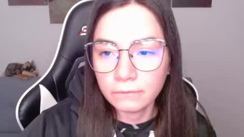 Alex online show from 05-20-26, 01:12
