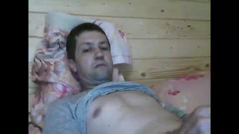 Snapshot of wolfvili chatting on 04-01-26, 03:40 Vili online show from 04-01-26, 03:40