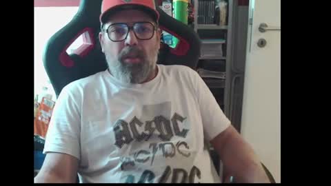 Adam online show from 07-12-26, 01:57