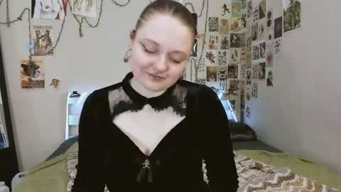 wonderconnie online show from 05-28-26, 01:30
