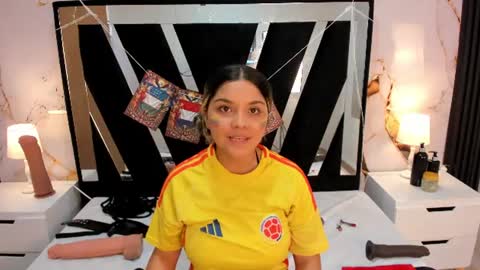 Snapshot of wonderkloe_ chatting on 07-07-26, 07:51 wonderkloe_ online show from 07-07-26, 07:51