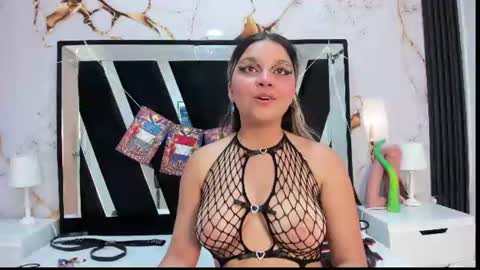 Snapshot of wonderkloe_ chatting on 07-14-26, 08:47 wonderkloe_ online show from 07-14-26, 08:47