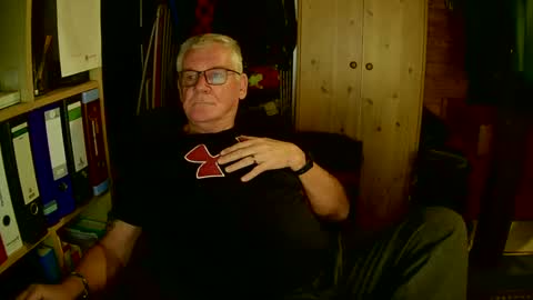 Snapshot of wonneprop10 chatting on 02-24-25, 05:53 Always Horny online show from 02-24-25, 05:53