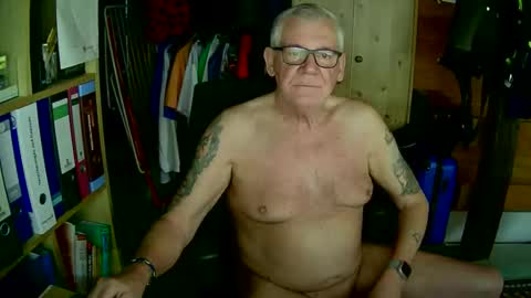 Snapshot of wonneprop10 chatting on 04-03-26, 10:46 Always Horny online show from 04-03-26, 10:46