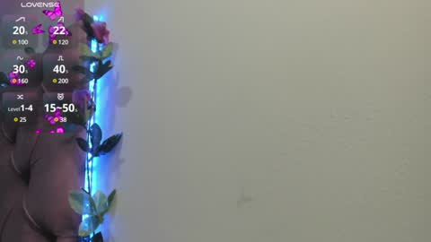 Snapshot of wood_nymphh chatting on 12-07-24, 07:43 Lia online show from 12-07-24, 07:43