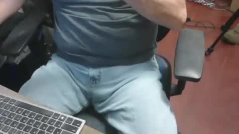 woodworker6473 online show from 01-15-26, 01:26