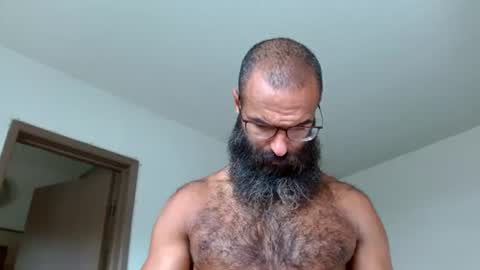 woof_wolf37 online show from 06-28-26, 04:13
