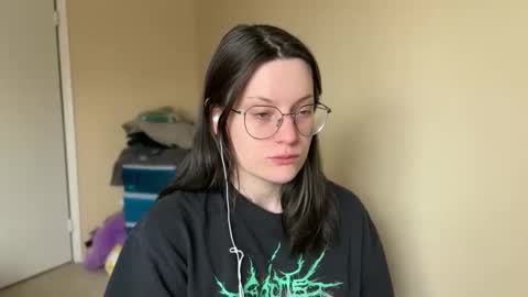 Lucina online show from 01-16-25, 04:07