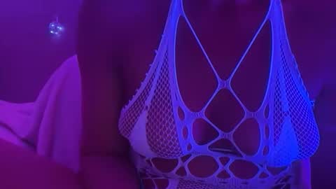 Snapshot of worthdaddy2cum chatting on 04-20-26, 10:40 cum4me online show from 04-20-26, 10:40