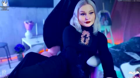 Snapshot of wounded_goddess chatting on 02-03-26, 06:40 Goddess Sophy online show from 02-03-26, 06:40