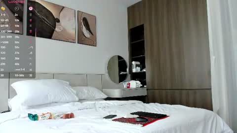 Snapshot of wow__lina chatting on 06-28-26, 04:51 Hey Im Lina See you 12am - 6am GMT 3 online show from 06-28-26, 04:51