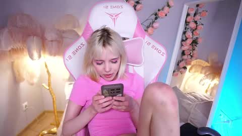 wow_angel online show from 05-24-26, 09:03