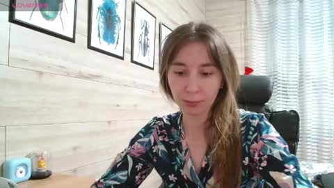 Anna  online show from 04-28-26, 03:17