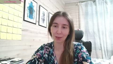 Anna  online show from 07-17-26, 04:12