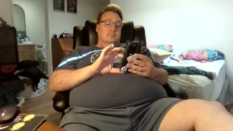 Snapshot of wrensworldx chatting on 05-25-26, 12:16 Wren VX online show from 05-25-26, 12:16