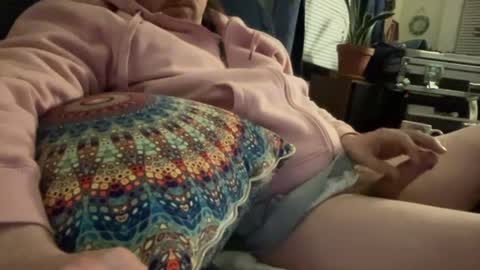 wucious online show from 12-19-25, 10:55