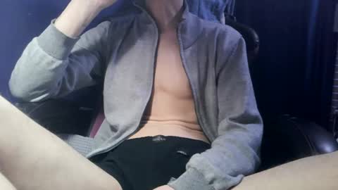 x_patri_x online show from 03-06-25, 11:47