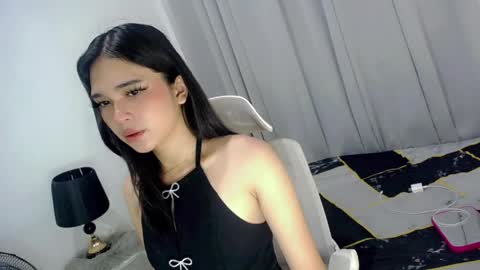 xairah_doux online show from 04-11-26, 05:45