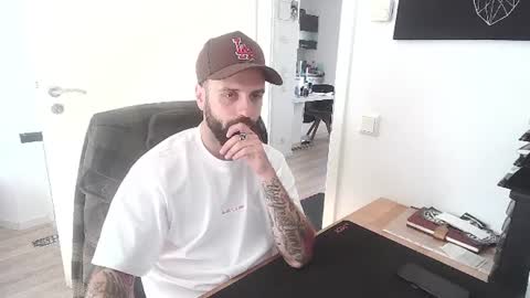 xamrelgneal online show from 07-27-26, 04:14