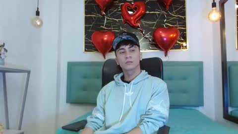 xandergrey8 online show from 02-21-26, 08:21