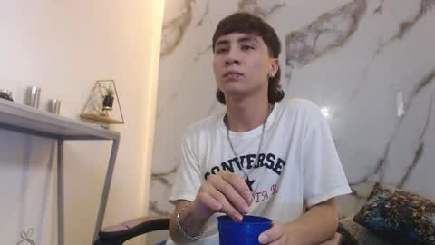 xandergrey8 online show from 04-03-26, 07:12