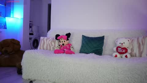 Snapshot of xandrabae chatting on 05-16-26, 12:07 Alexandra online show from 05-16-26, 12:07