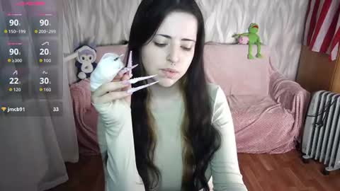 Snapshot of xangel1babyx chatting on 07-08-26, 11:42 Cassie online show from 07-08-26, 11:42