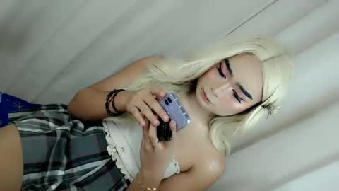 kianna online show from 02-06-26, 03:37