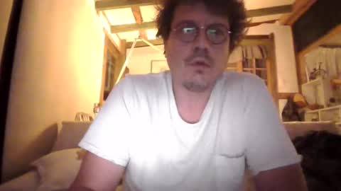 Peter online show from 04-08-26, 07:30