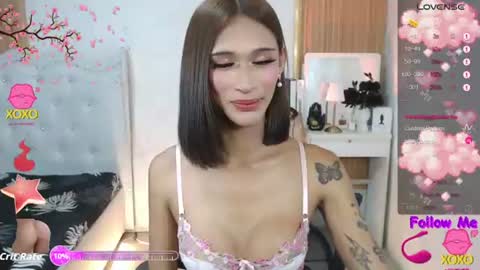 Snapshot of xclassyanisha chatting on 06-18-26, 09:14 I LOVEE TO TRAVEL AROUND THE WORLD online show from 06-18-26, 09:14