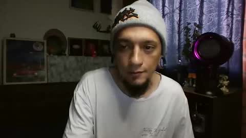 Snapshot of xdantex19 chatting on 04-15-26, 02:46 xdantex19 online show from 04-15-26, 02:46