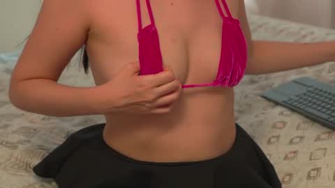 XENIALA online show from 07-02-26, 04:46