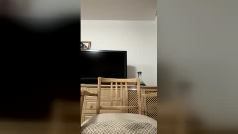 xgigix10 online show from 04-18-26, 05:44