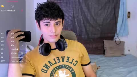 xhan online show from 11-18-25, 06:01