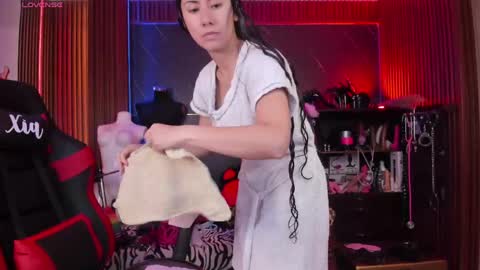 XiaQueen   I M online show from 05-19-26, 11:49